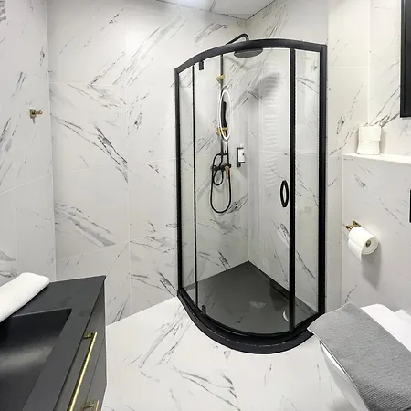 Warsaw Concierge Tower Leilighet Eksteriør bilde